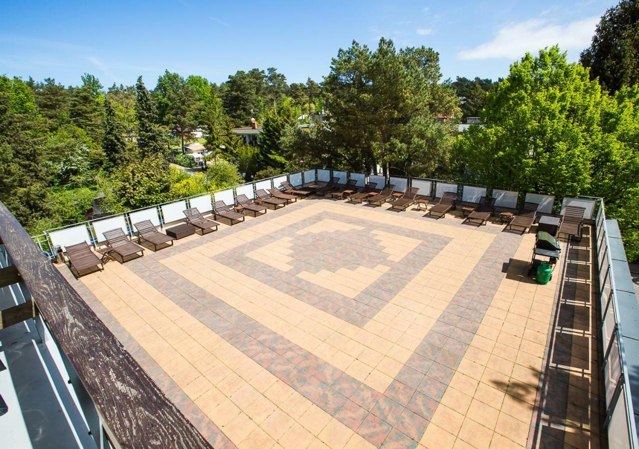 Osrodek Wypoczynkowy Balt-Tur Feel Well Resort Jastrzebia Gora Exterior photo